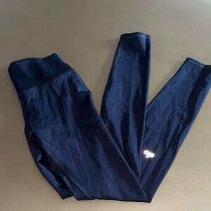 ALO Yoga Black Performance Leggings with White Logo